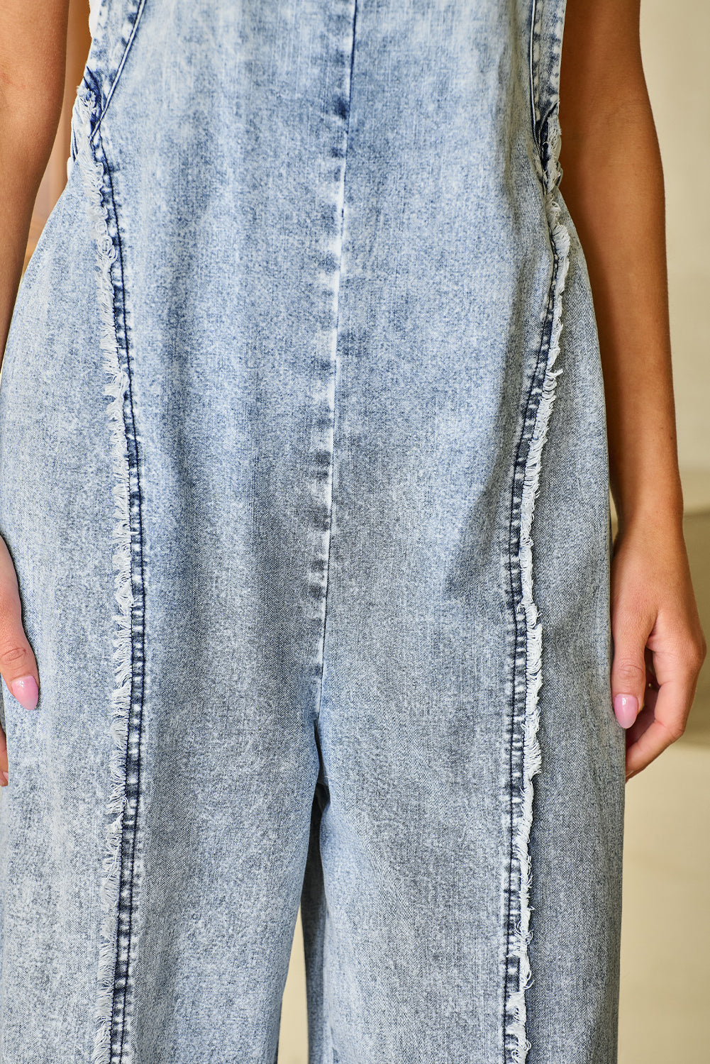 Vintage-Inspired Denim Overall – Fashion-Forward, Flattering, and Timeless
